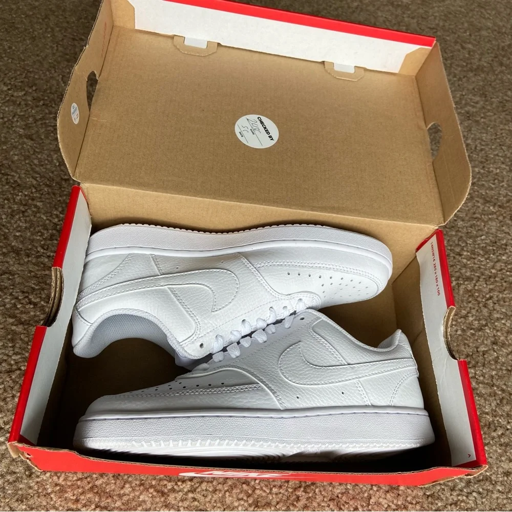 Nike Womens Court Vision Low - Picture 3 of 5